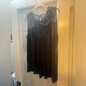 Black lace top
